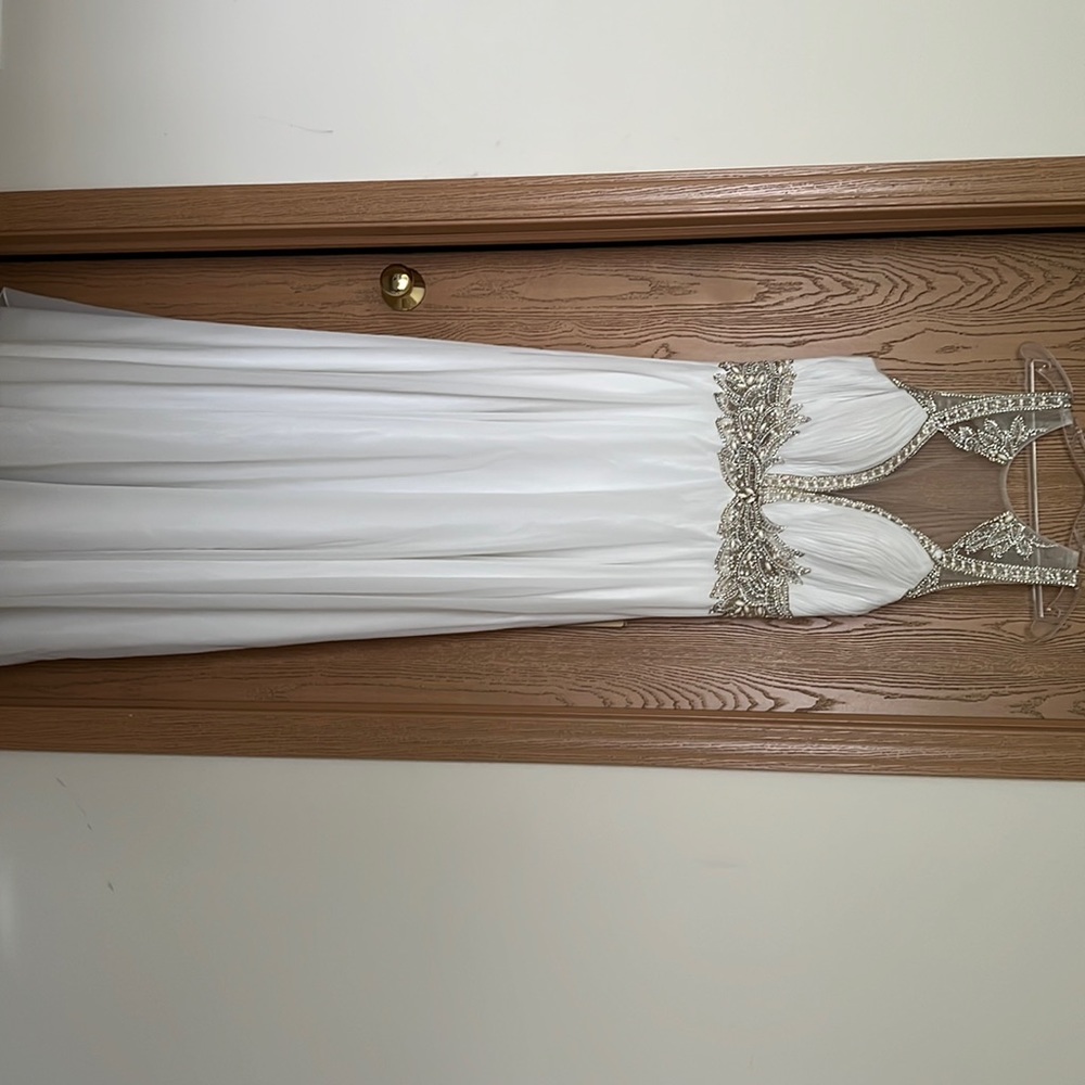 New !!!! Off white long (XL ) Prom Dress / Wedding dress